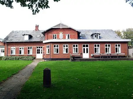 Den oprindelige skolebygning fra 1895